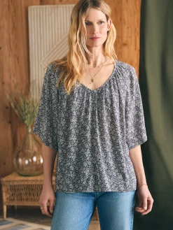 Shirts & Tops^Faherty Brand Amira Top - Navy Ditsy Floral