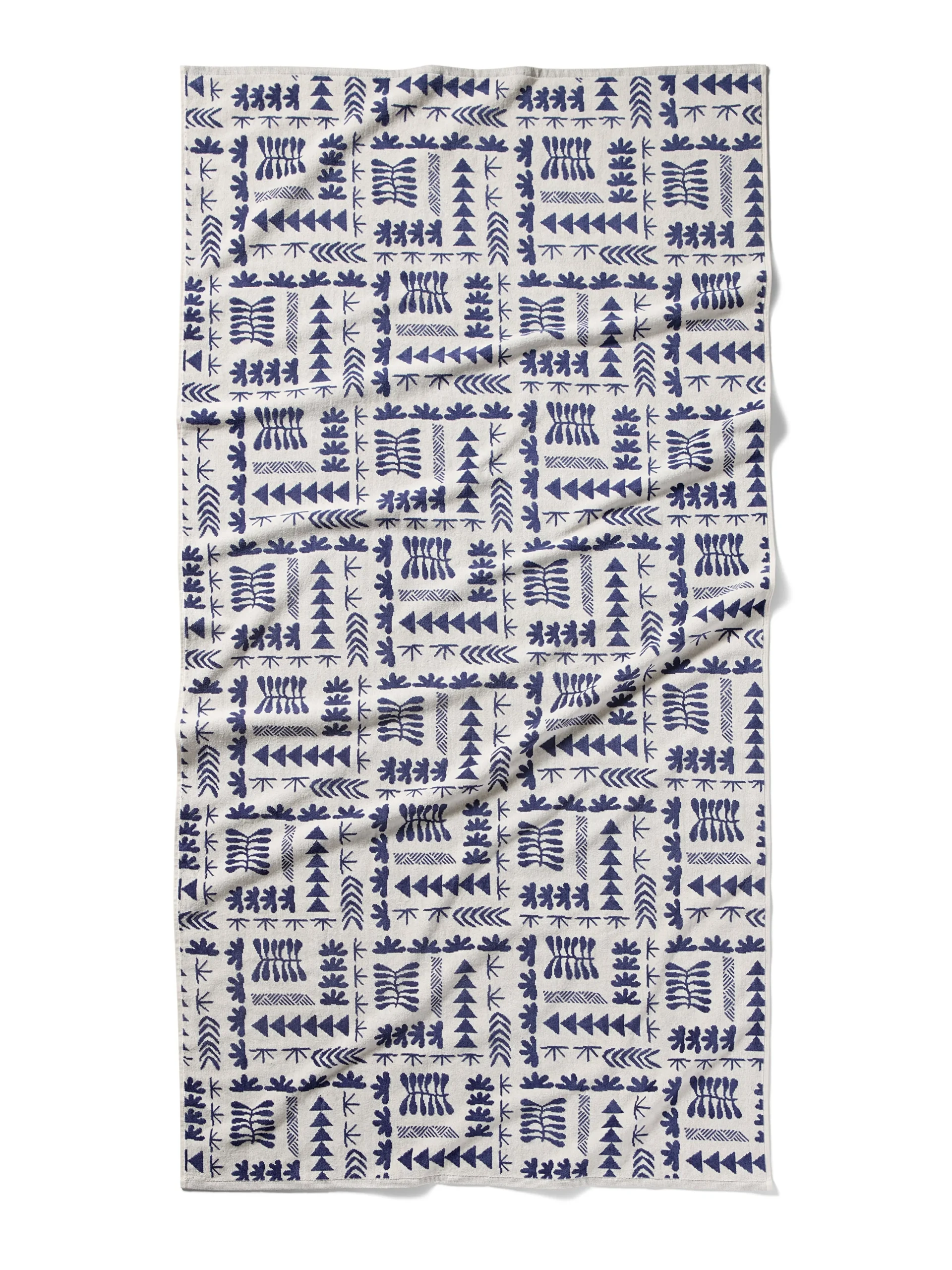 Swim|Home & More^Faherty Brand Anna Kahalekulu Beach Towel - Seaside Naupaka Block