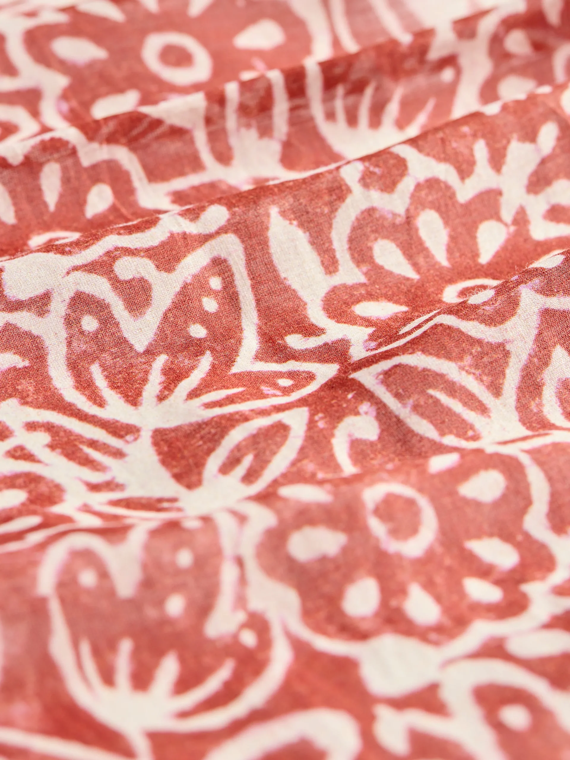 Scarves & Wraps^Faherty Brand Batik Diamond Bandana - Rosette