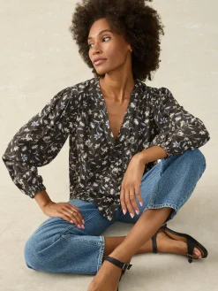 Shirts & Tops^Faherty Brand Dakota Top - Blue Jasmine Floral