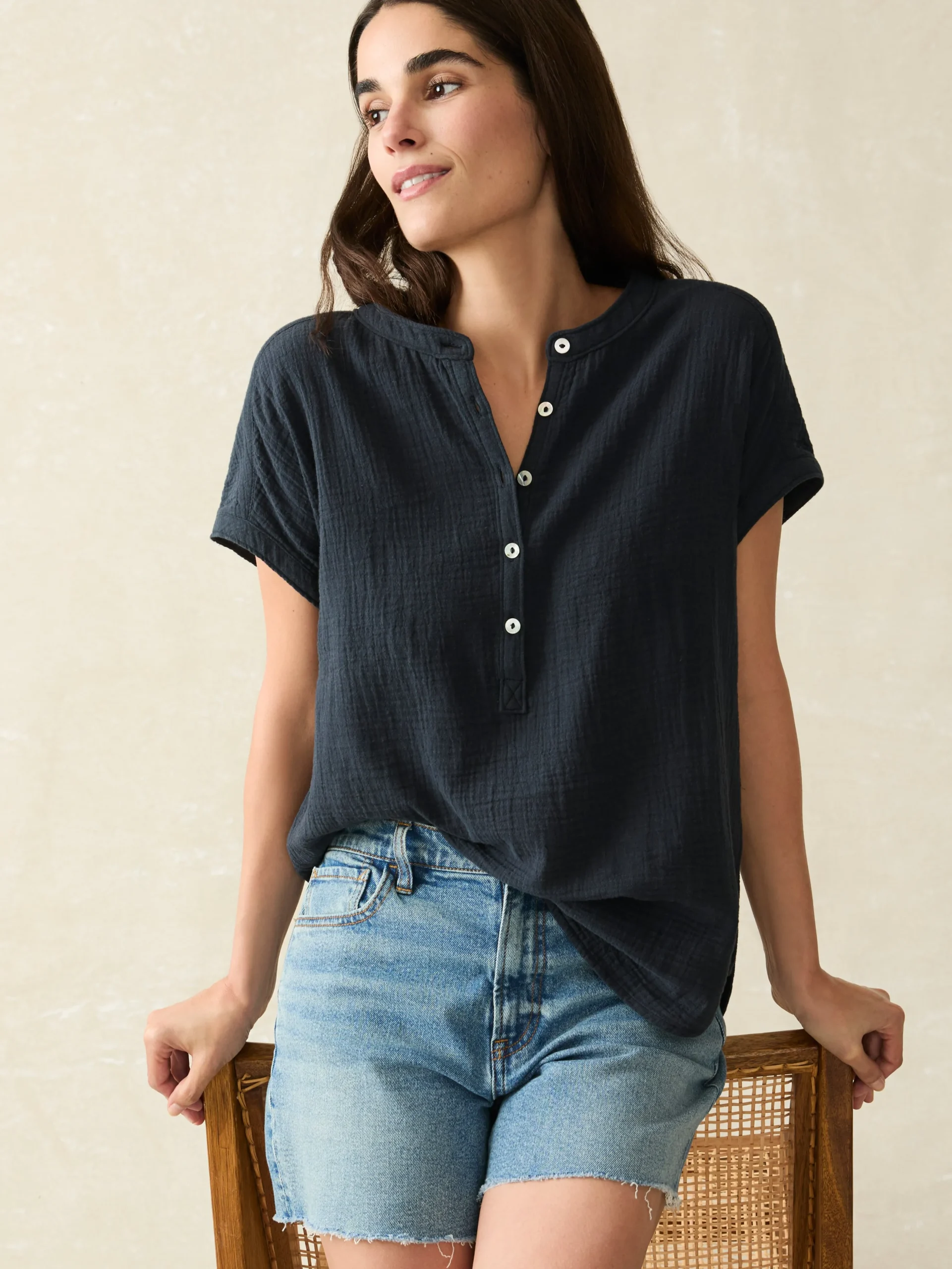 Shirts & Tops^Faherty Brand Dream Cotton Gauze Desmond Top - Navy