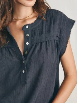 Shirts & Tops^Faherty Brand Ellsworth Top - Washed Black