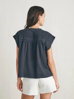 Shirts & Tops^Faherty Brand Ellsworth Top - Washed Black