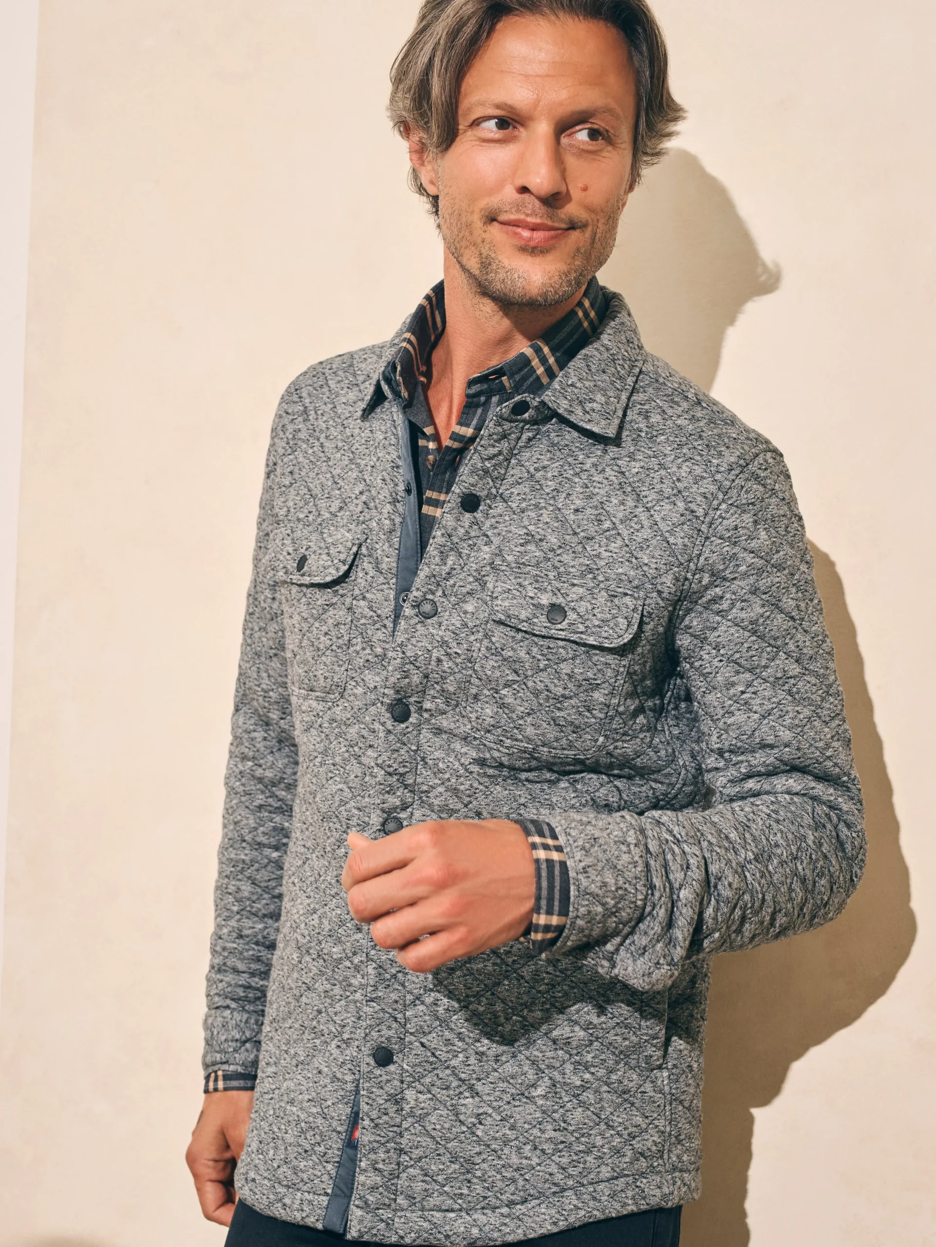 Jackets & Vests^Faherty Brand Epic Quilted Fleece CPO - Carbon Melange
