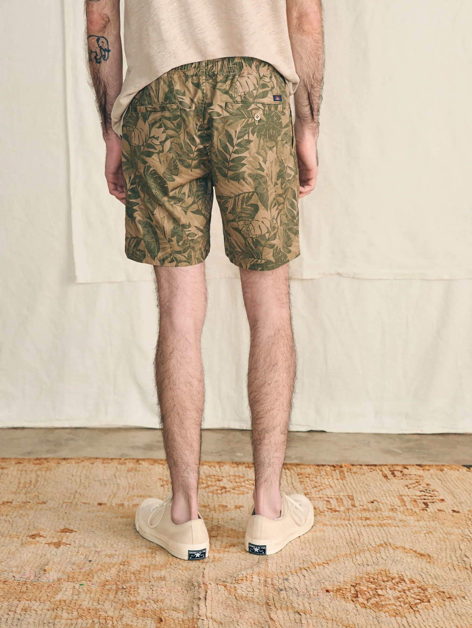 Shorts^Faherty Brand Essential Drawstring Short (6.5" Inseam) - Olive Jungle Tropical