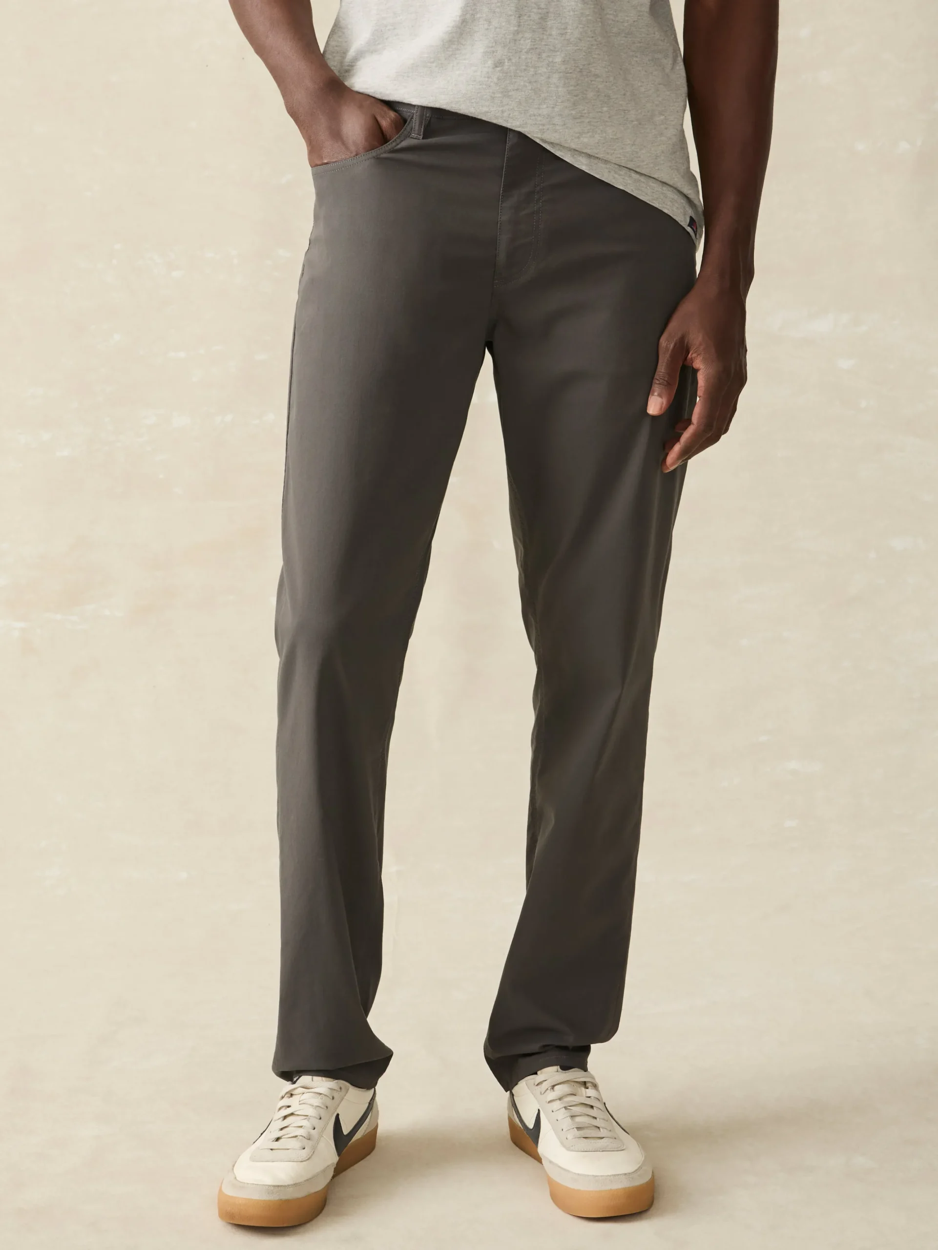 Pants^Faherty Brand Movement™ 5-Pocket Pant - Graphite
