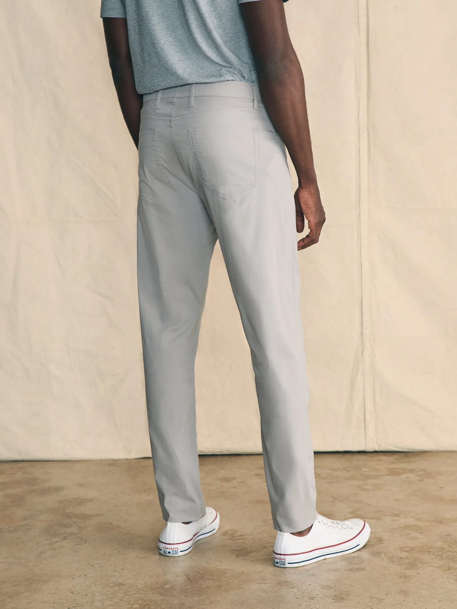 Pants^Faherty Brand Movement™ 5-Pocket Pant Athletic Fit - Fossil