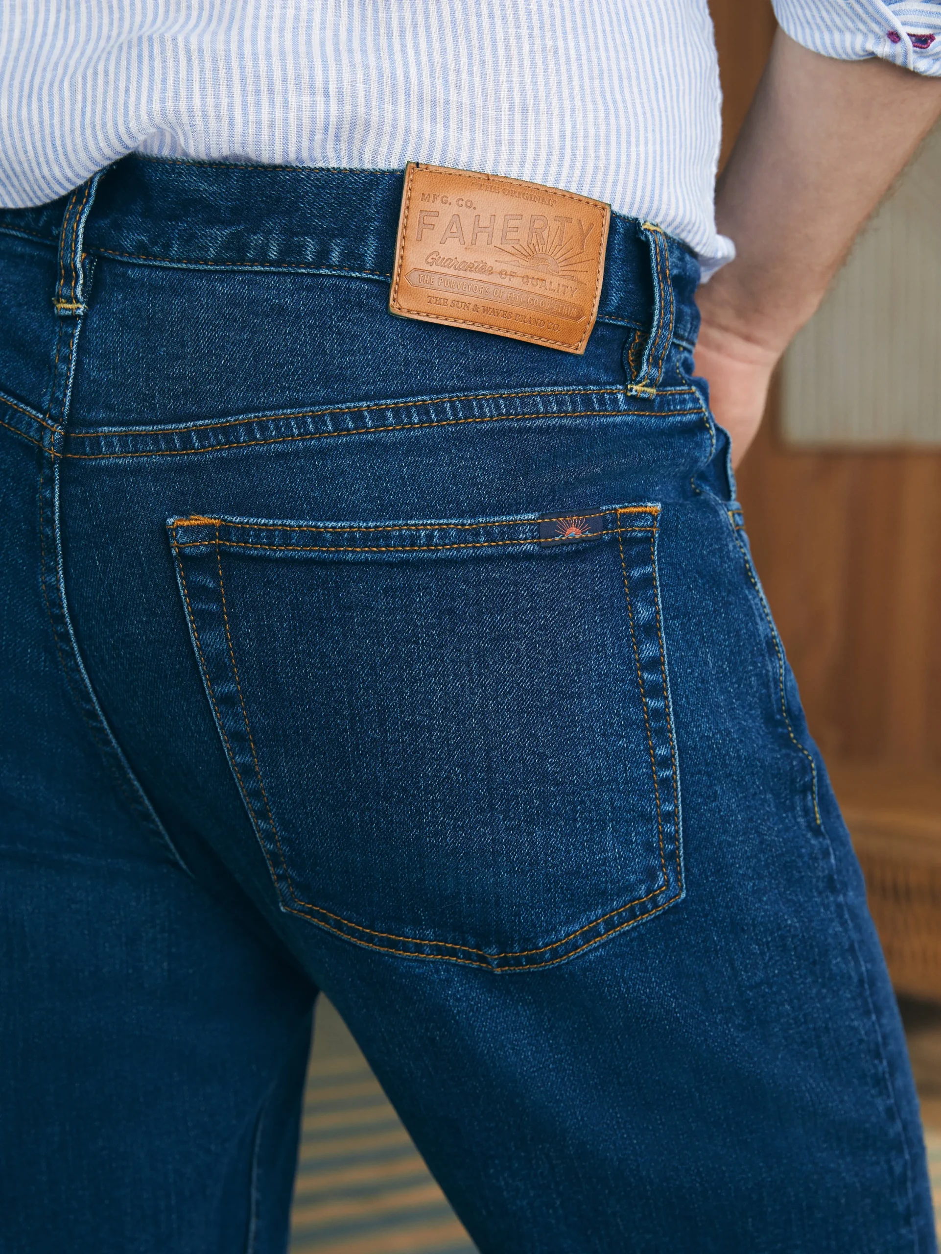 Pants^Faherty Brand Organic Cotton Slim Straight Denim (32" Inseam) - Cove Point Wash
