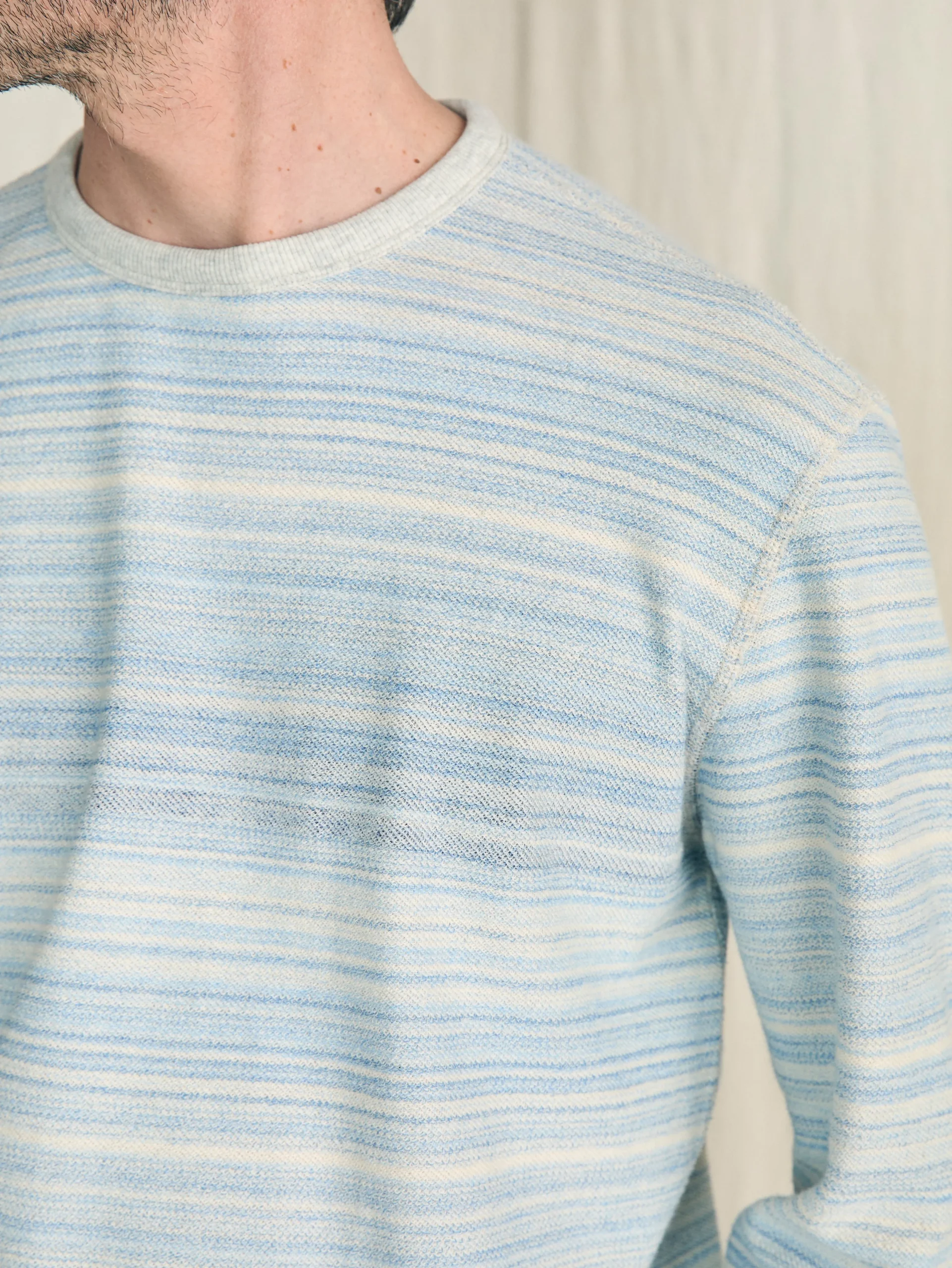 Hoodies & Sweatshirts^Faherty Brand Reversible French Terry Crew - Tidal Waves
