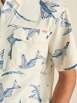 Shirts^Faherty Brand Shorelite Short-Sleeve Tech Shirt - Cream Island Fish