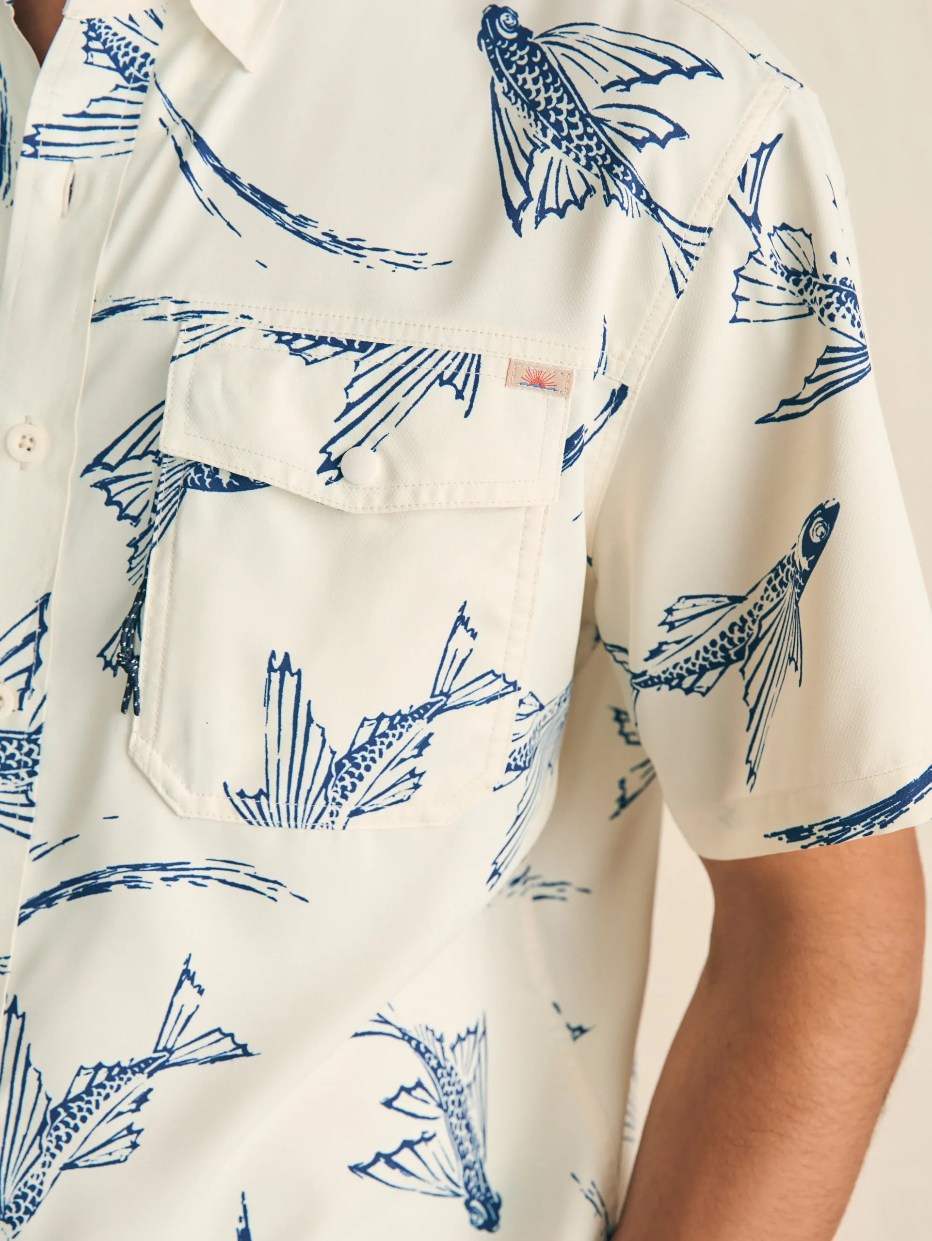 Shirts^Faherty Brand Shorelite Short-Sleeve Tech Shirt - Cream Island Fish
