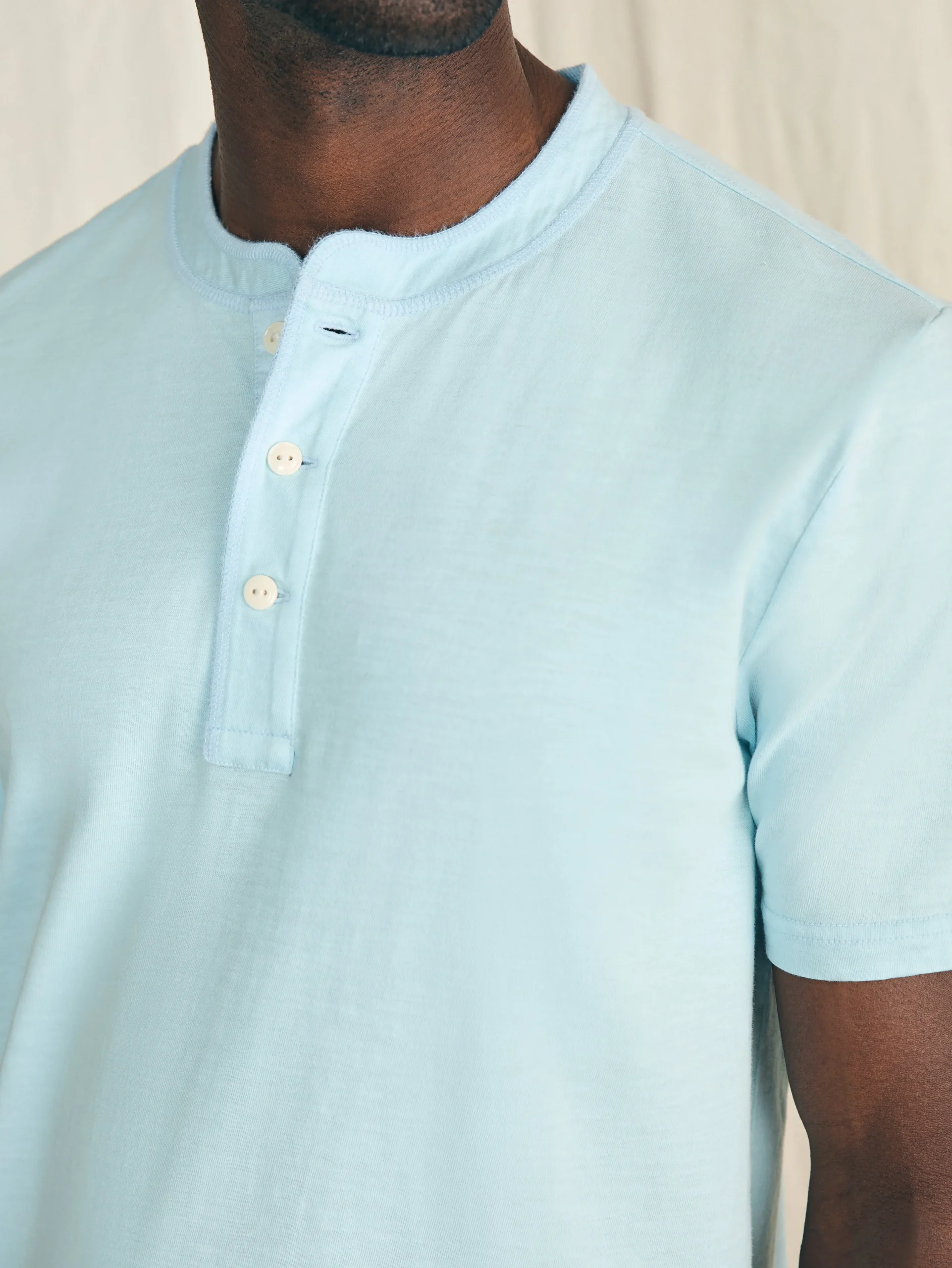 T-Shirts & Henleys^Faherty Brand Short-Sleeve Sunwashed Henley - Blue Oasis
