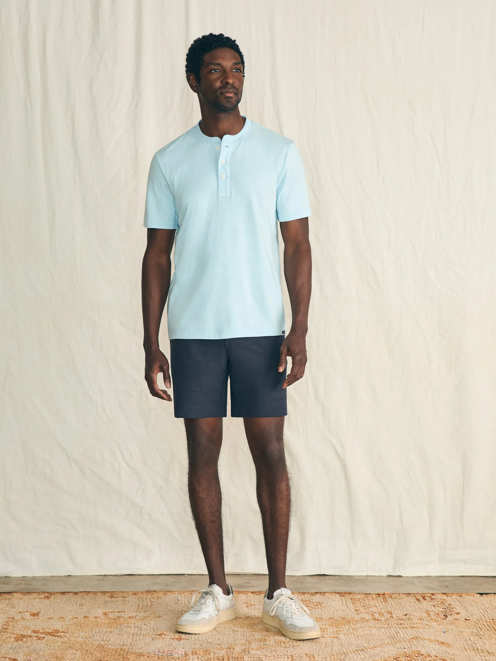 T-Shirts & Henleys^Faherty Brand Short-Sleeve Sunwashed Henley - Blue Oasis