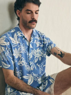 Shirts^Faherty Brand Short-Sleeve Surfrider Rayon Camp Shirt - Sky Floral
