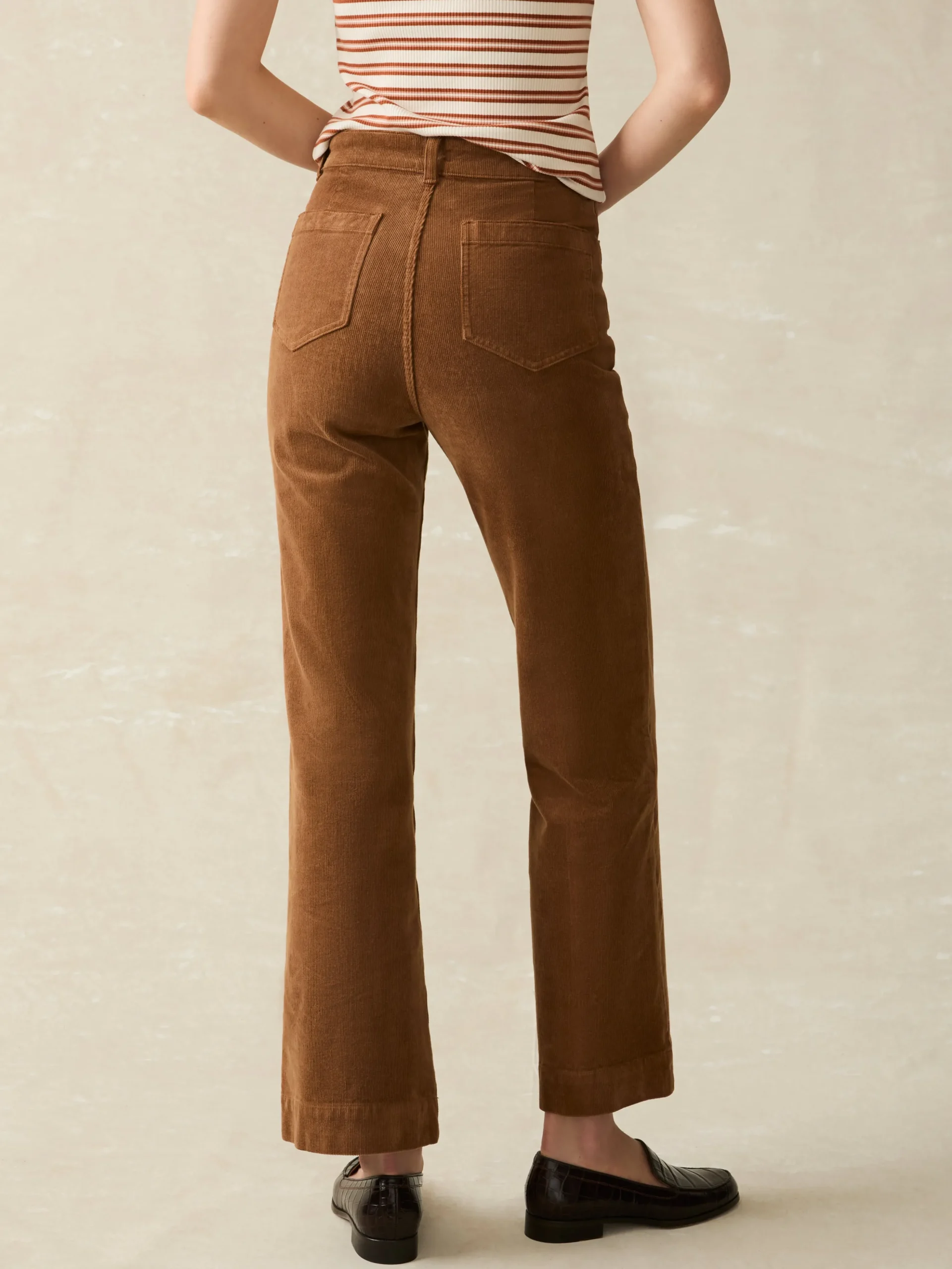 Pants^Faherty Brand Softstretch Cord Patch Pocket Pant - Cord Brown