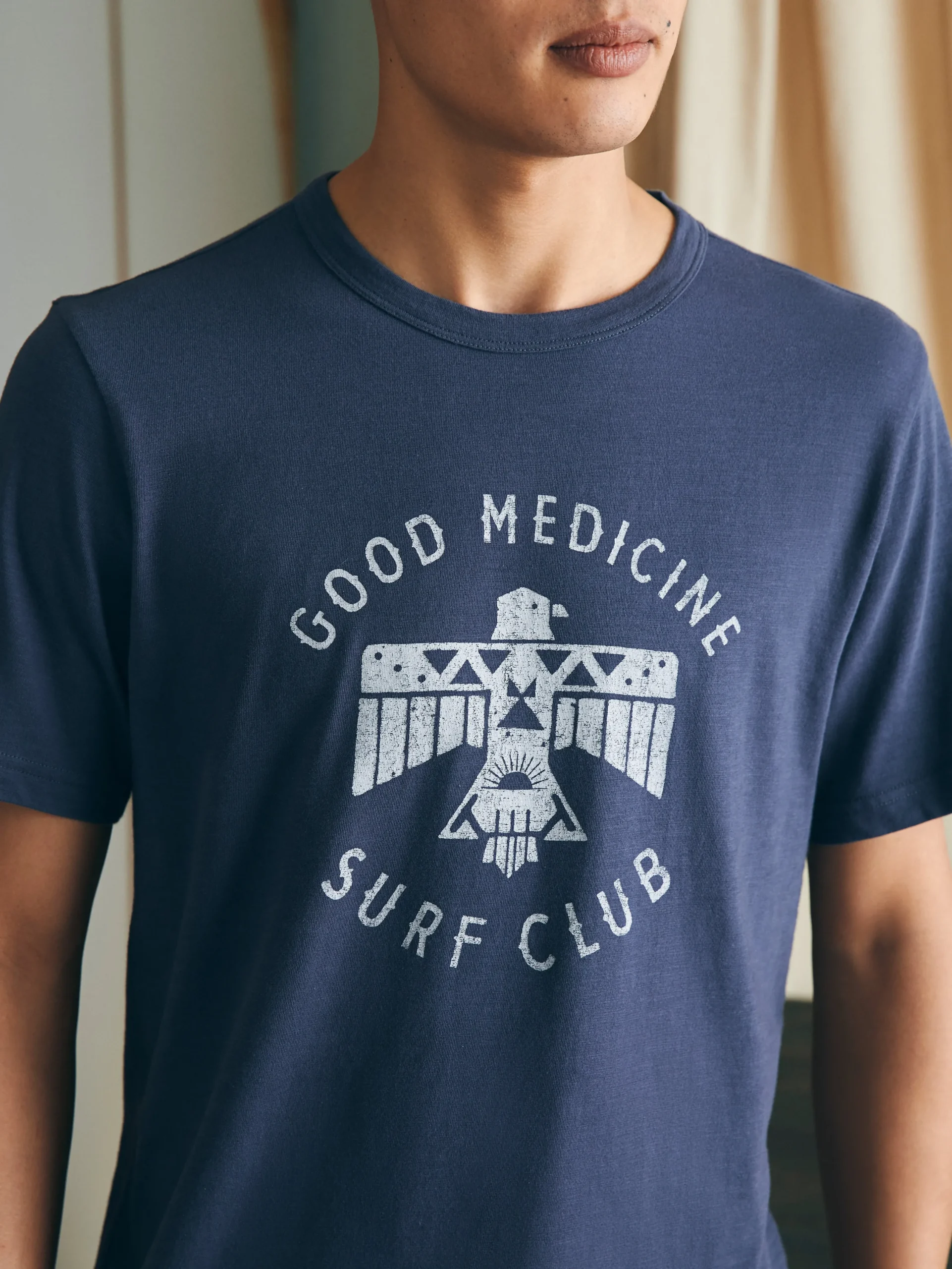 T-Shirts & Henleys^Faherty Brand Steven Paul Judd Good Medicine Surf Club Tee - Dune Navy