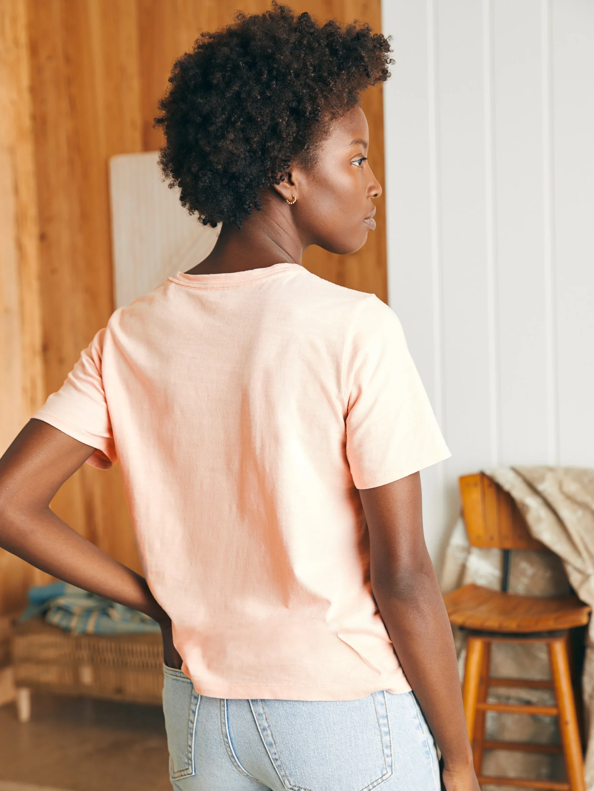 T-Shirts^Faherty Brand Sunwashed Crew Tee - Peach Whip