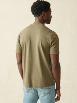 T-Shirts & Henleys^Faherty Brand Sunwashed Pocket Tee (Tall) - Olive
