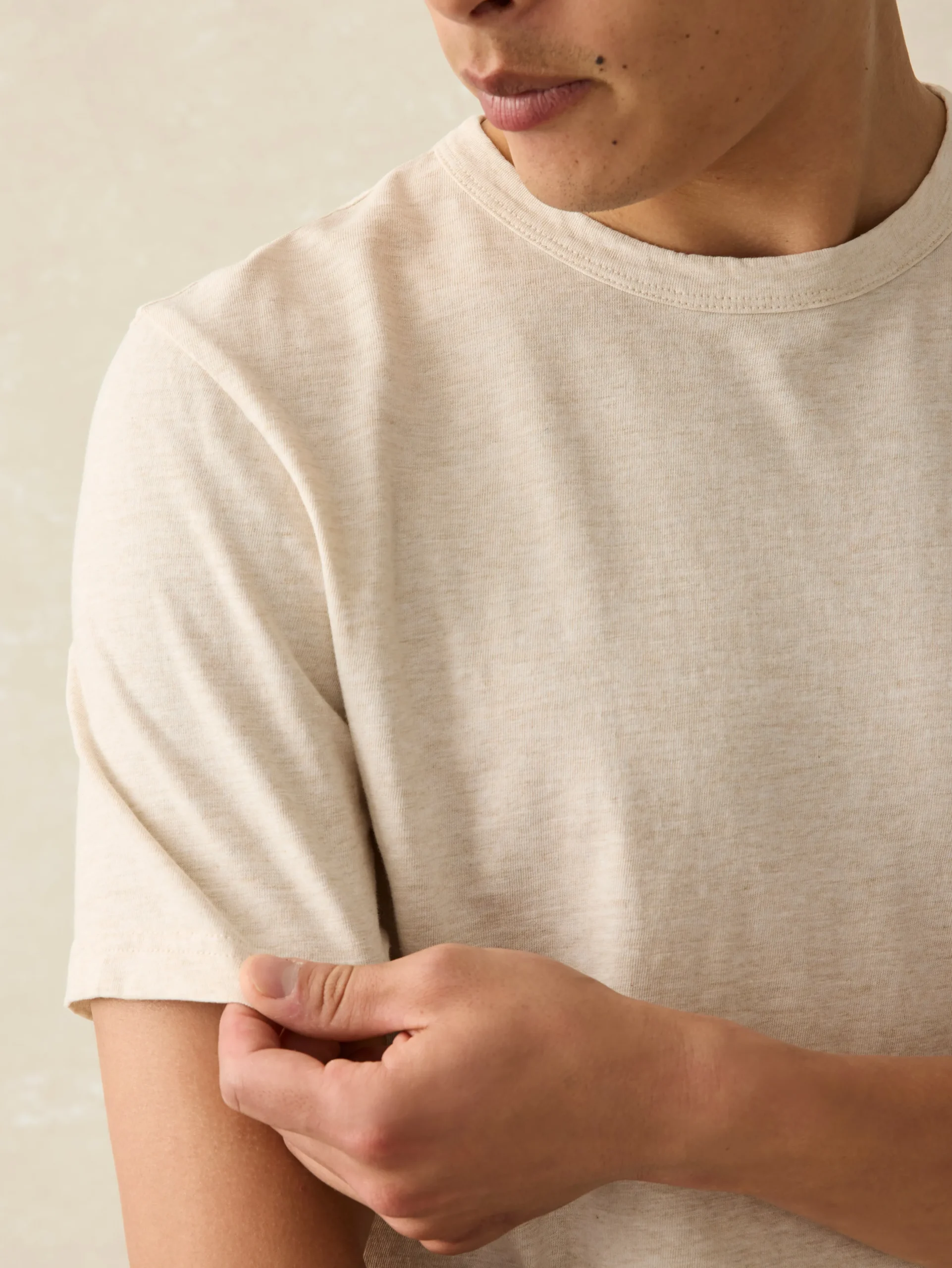 T-Shirts & Henleys^Faherty Brand Sunwashed Tee - Arctic Frost Heather