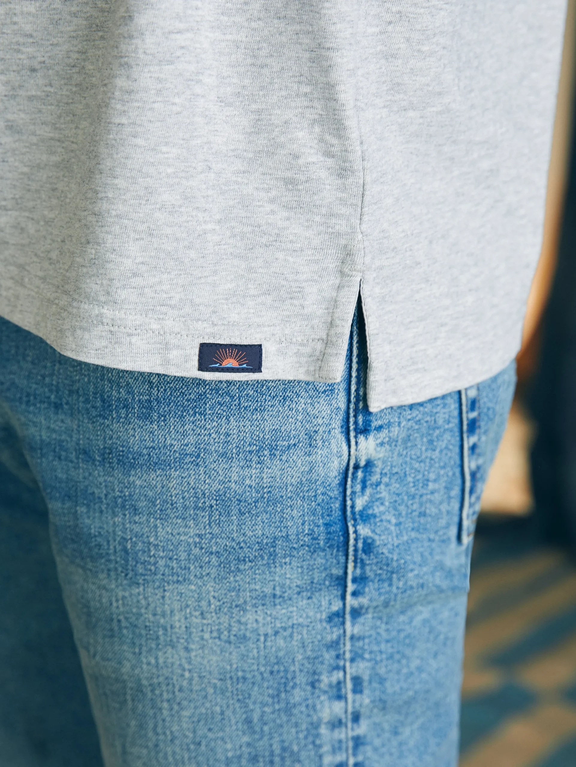 Polo Shirts|T-Shirts & Henleys^Faherty Brand Sunwashed T-Shirt Polo - Heather Grey