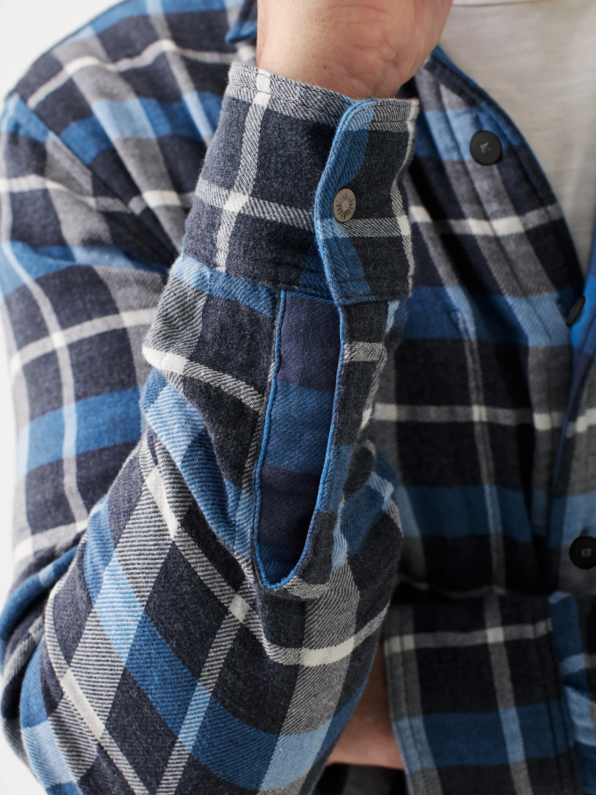 Shirts^Faherty Brand The Reversible Shirt - Cobalt Nights Buffalo