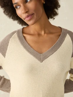 Sweaters^Faherty Brand Throwback V-Neck - Fenway